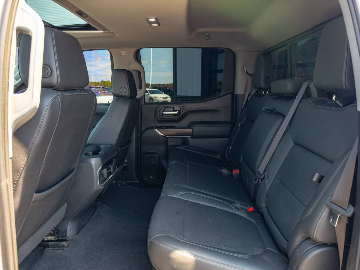 Used 2022 GMC Sierra 1500 SLT AWD/4WD image 10