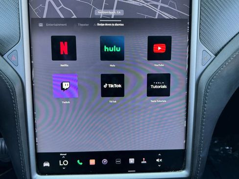 Used 2018 Tesla Model X 75D AWD/4WD image 28