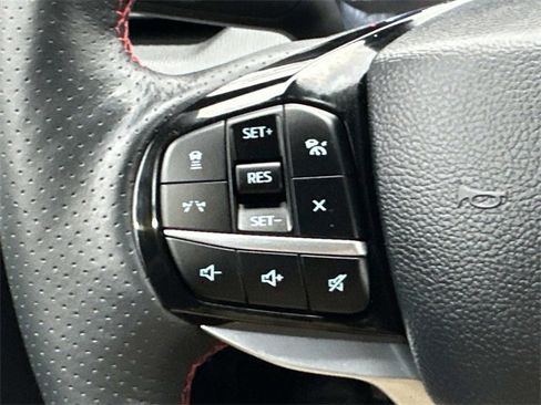 Used 2025 Ford Explorer ST-Line w/ ST-Line Street Pack image 20