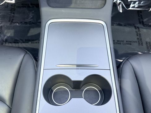 Used 2023 Tesla Model 3 Standard Range RWD image 46