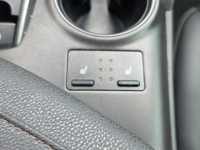 Used 2023 Toyota Camry XSE FWD image 25