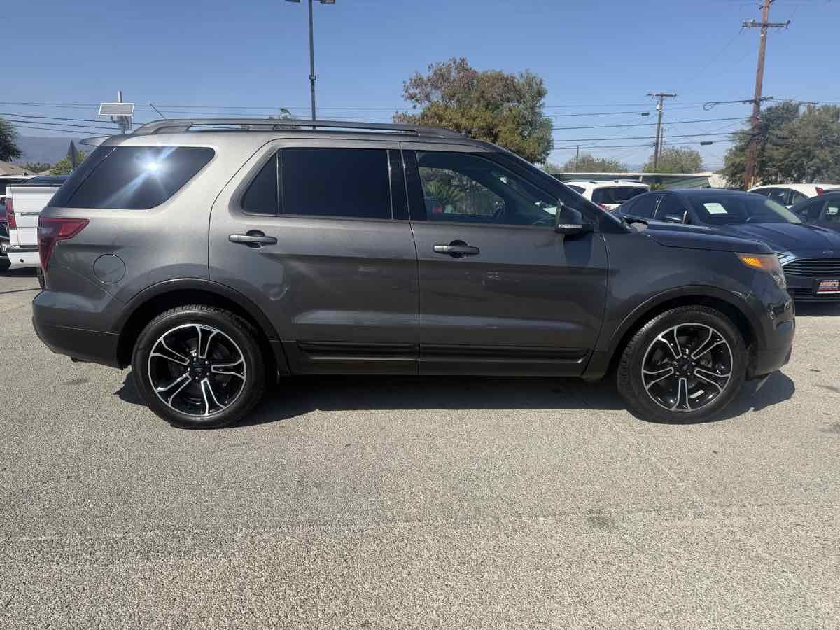 Used 2015 Ford Explorer Sport w/ Equipment Group 401A AWD/4WD image 11