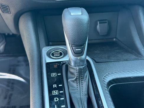 Certified 2022 Nissan Sentra SV w/ All-Weather Package FWD image 25