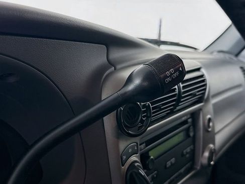 Used 2011 Ford Ranger XLT image 16