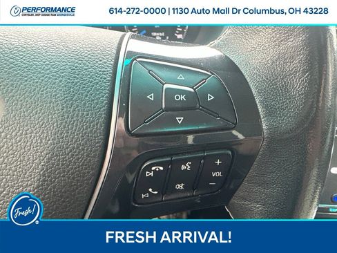 Used 2016 Ford Explorer Platinum AWD/4WD image 19