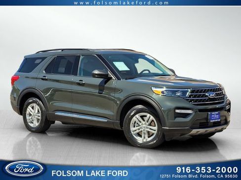Certified 2023 Ford Explorer XLT w/ Equipment Group 202A AWD/4WD image 1