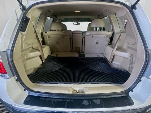 Used 2013 Toyota Highlander Limited FWD image 29