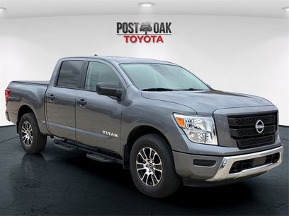 Used 2023 Nissan Titan SV w/ Accessory Utility Package