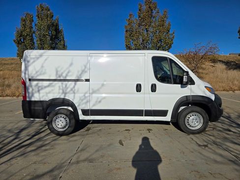 New 2025 RAM ProMaster 2500 image 2