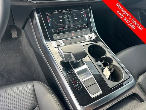 Used 2023 Audi Q8 Premium Plus image 23