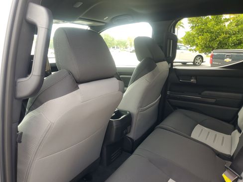 Used 2025 Toyota Tacoma TRD Sport RWD image 15