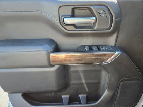 Used 2019 Chevrolet Silverado 1500 LT AWD/4WD image 35