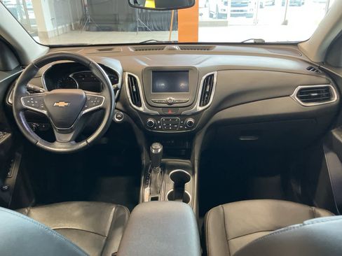 Used 2021 Chevrolet Equinox LT image 23