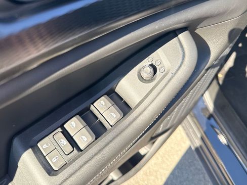 New 2025 Jeep Grand Cherokee L Altitude image 19