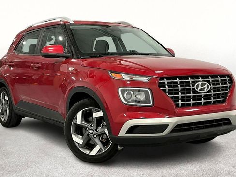Used 2022 Hyundai Venue SEL w/ Cargo Package image 1