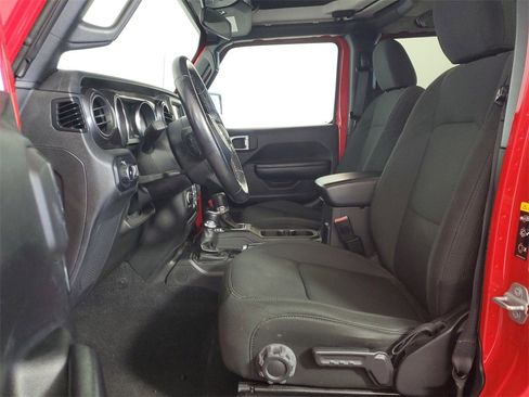 Used 2021 Jeep Wrangler Unlimited Sport image 11