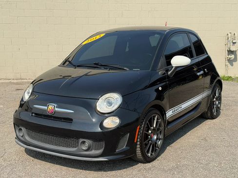 Used 2013 FIAT 500 Abarth w/ Beats Audio Pkg FWD image 2