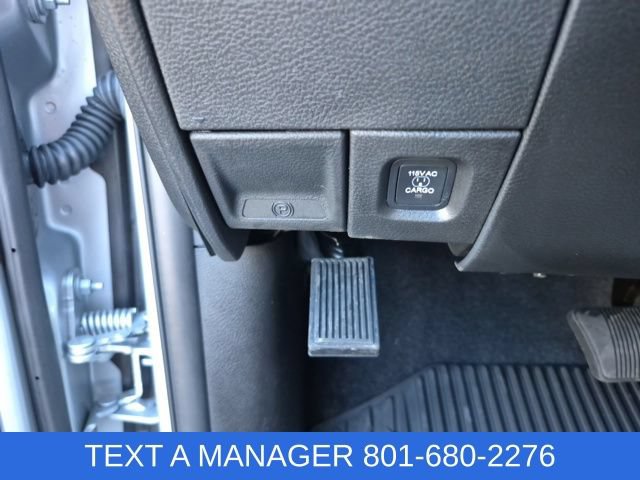 New 2026 RAM 2500 Laramie AWD/4WD image 30