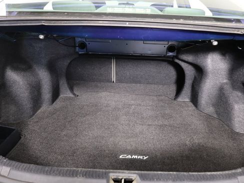 Used 2009 Toyota Camry LE image 18