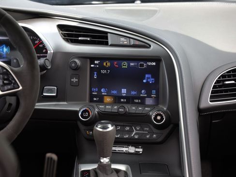 Used 2018 Chevrolet Corvette Grand Sport RWD image 36