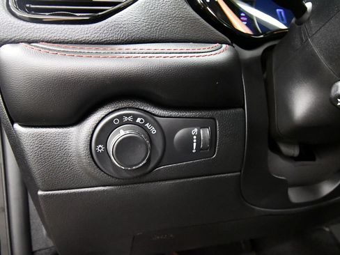 Used 2024 Dodge Durango R/T AWD/4WD image 21