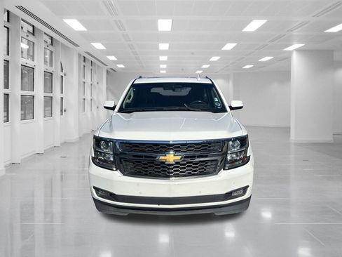 Certified 2019 Chevrolet Tahoe LT image 2