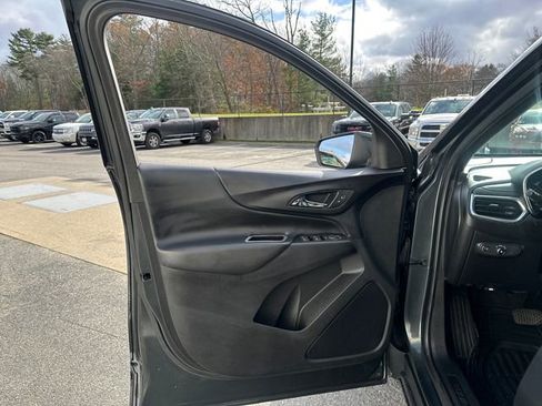 Used 2019 Chevrolet Equinox LT image 23