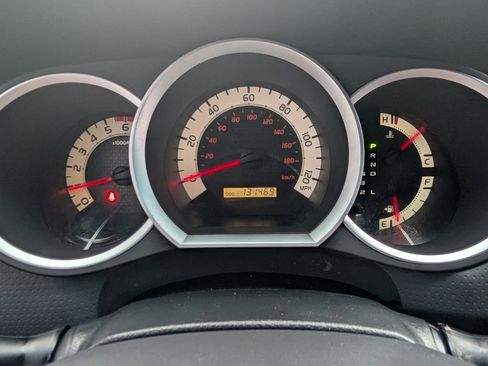 Used 2015 Toyota Tacoma PreRunner w/ SR5 Package image 14