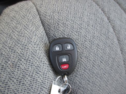 Used 2023 Chevrolet Express 3500 LS image 18