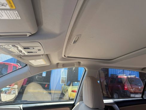 Used 2015 Toyota RAV4 XLE image 15