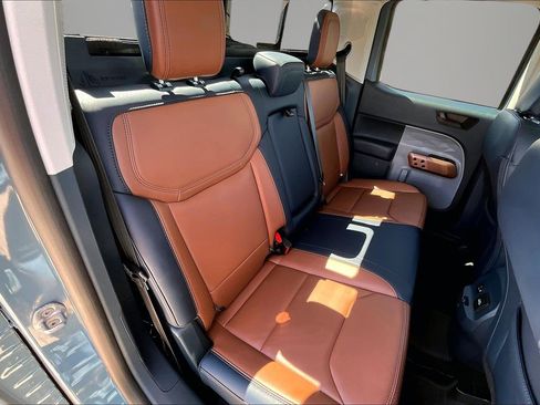 Used 2023 Ford Maverick Lariat w/ Lariat Luxury Package AWD/4WD image 25
