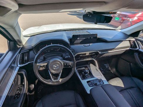 Used 2024 MAZDA CX-90 Plug-In Hybrid w/ Preferred AWD/4WD image 17
