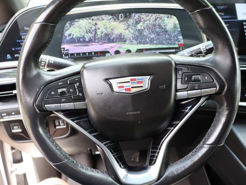 Used 2021 Cadillac Escalade Sport w/ Driver Assist Tech Package AWD/4WD image 24