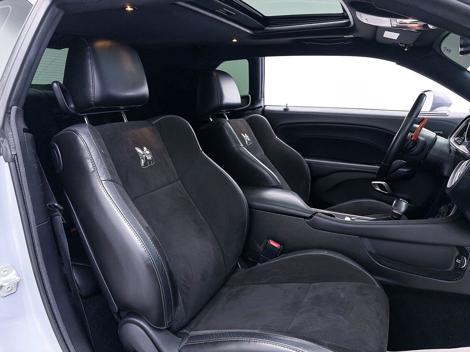 Used 2021 Dodge Challenger R/T Scat Pack RWD image 38