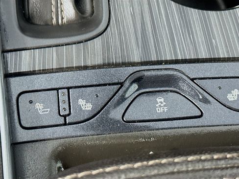 Used 2019 Chevrolet Impala Premier FWD image 21