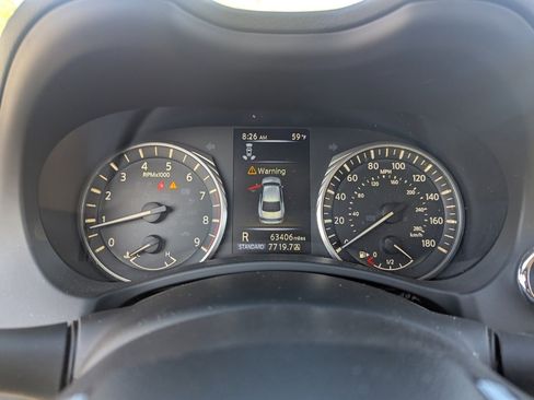 Used 2021 INFINITI Q50 Luxe w/ Cargo Package image 28