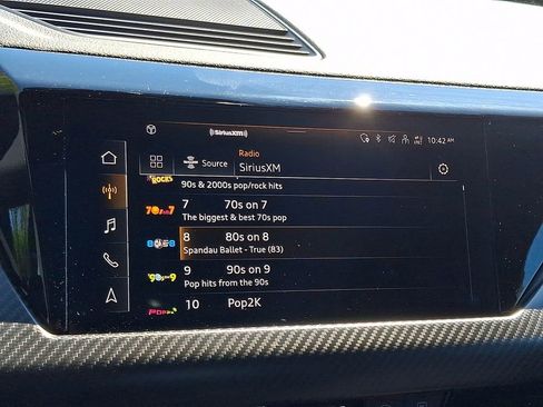 Used 2022 Audi e-tron GT Premium Plus w/ Performance Package AWD/4WD image 19