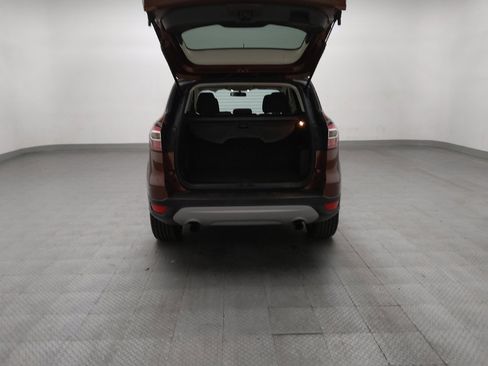 Used 2018 Ford Escape SE FWD image 29