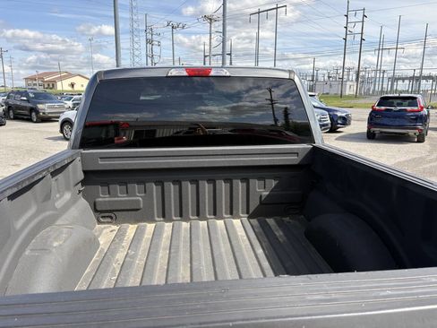Used 2018 Ford F150 XLT w/ Equipment Group 302A Luxury AWD/4WD image 15