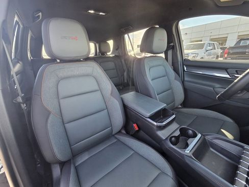 New 2026 GMC Terrain AT4 w/ Convenience Package III image 30