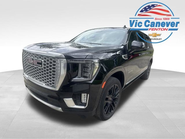 Used 2024 GMC Yukon XL Denali w/ Denali Reserve Package AWD/4WD image 1
