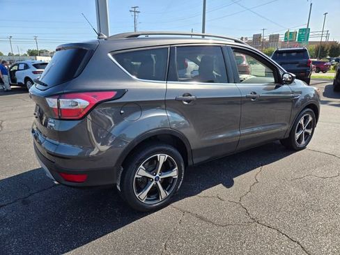 Used 2018 Ford Escape SEL FWD image 8