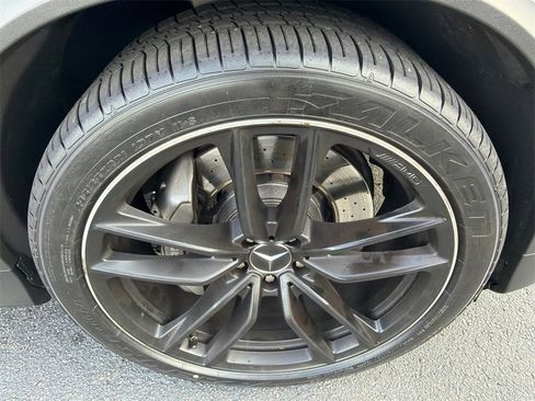 Used 2019 Mercedes-Benz GLC 63 AMG GLC 63 AMG image 12