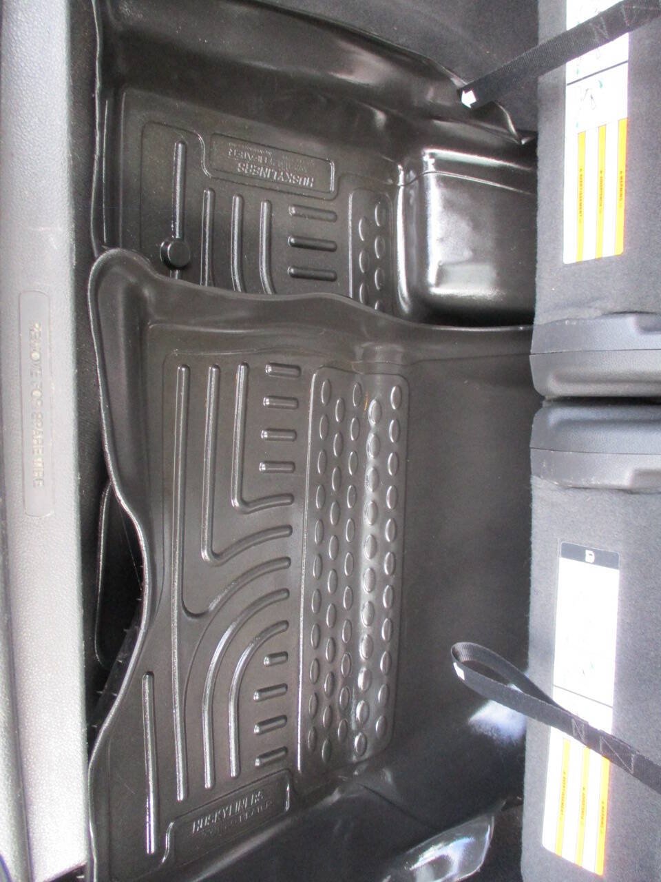 Used 2013 Ford Explorer XLT AWD/4WD image 23