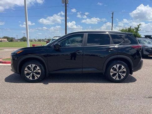 Certified 2023 Nissan Rogue SV w/ SV Premium B Package FWD image 4