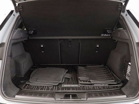 Used 2026 Land Rover Range Rover Evoque S image 15