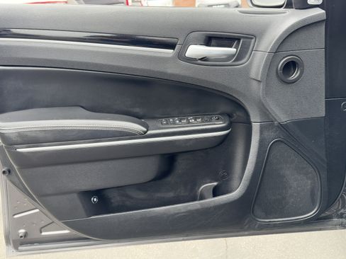 Certified 2021 Chrysler 300 S image 18