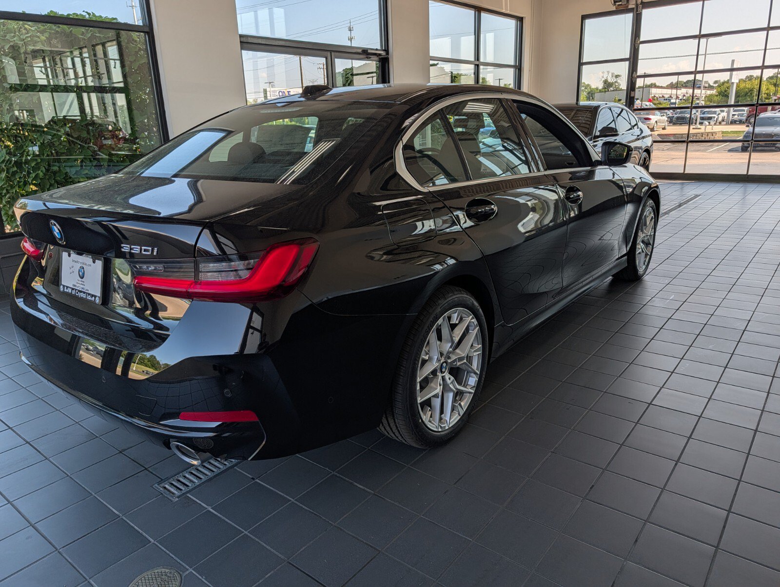 New 2026 BMW 330i xDrive Sedan w/ Convenience Package AWD/4WD image 2