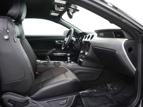 Used 2016 Ford Mustang GT Premium RWD image 11