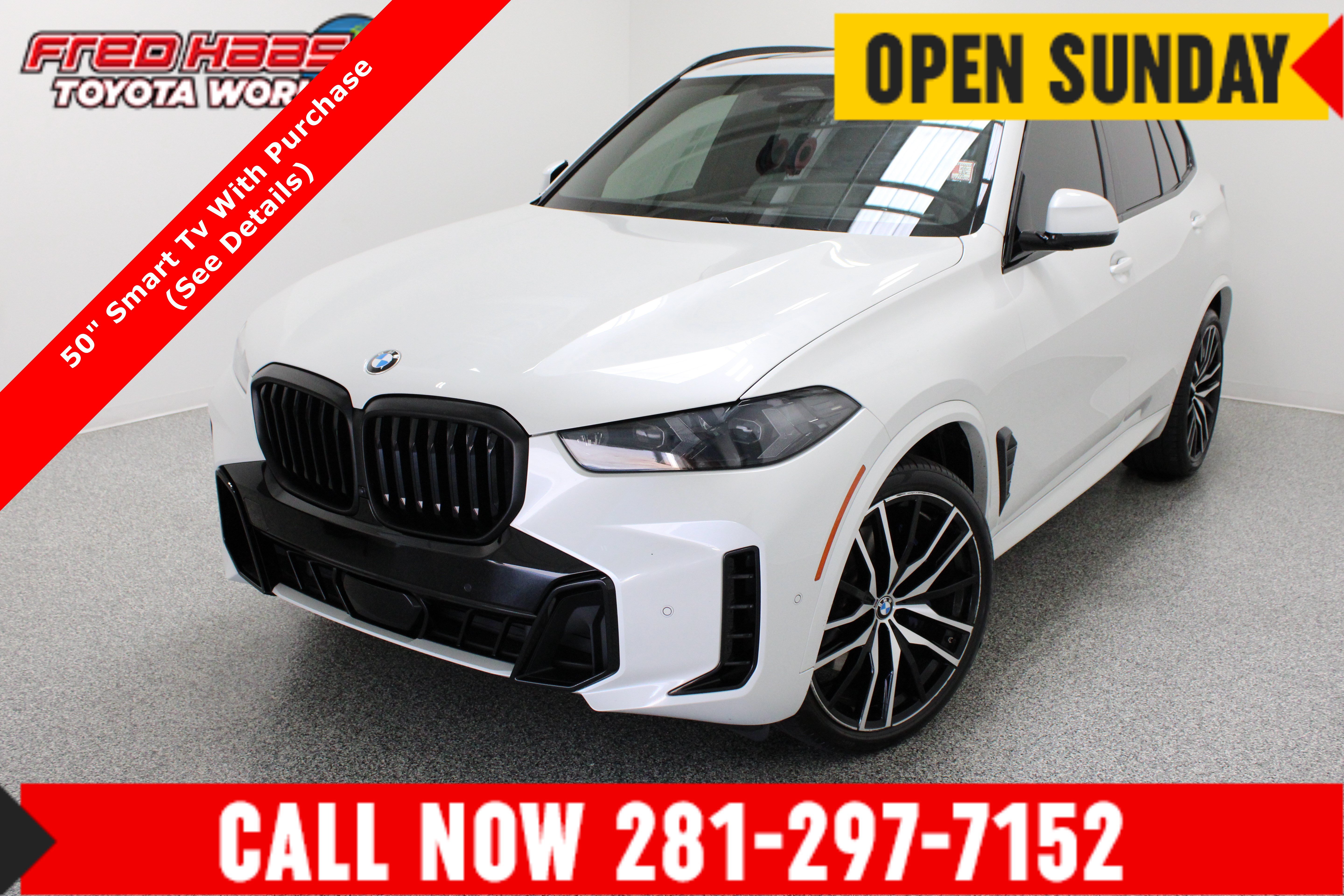Used 2025 BMW X5 xDrive40i w/ M Sport Package AWD/4WD image 1